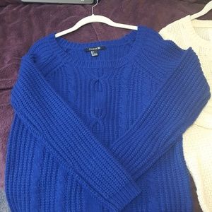 Knit sweater blue. Size large - forever 21